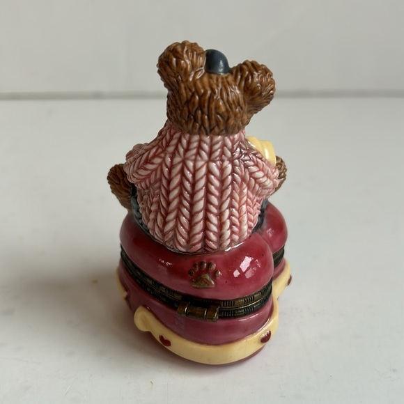 Boyd’s Bears Bearware hinged heart trinket box trinket Love Conquers All Things - Picture 3 of 14